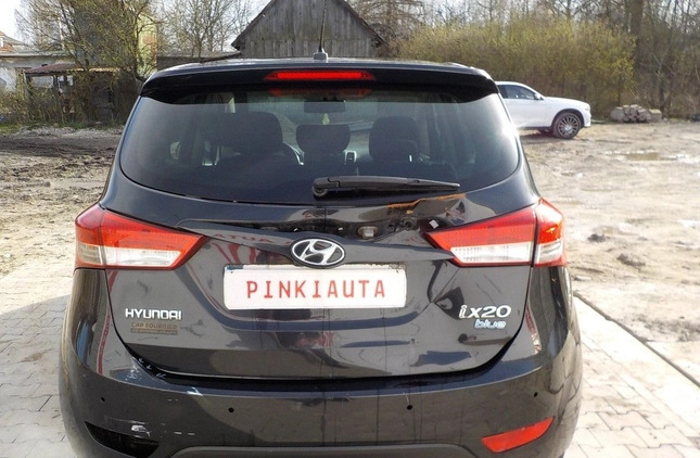 Hyundai ix20 cena 11900 przebieg: 191836, rok produkcji 2011 z Biecz małe 232
